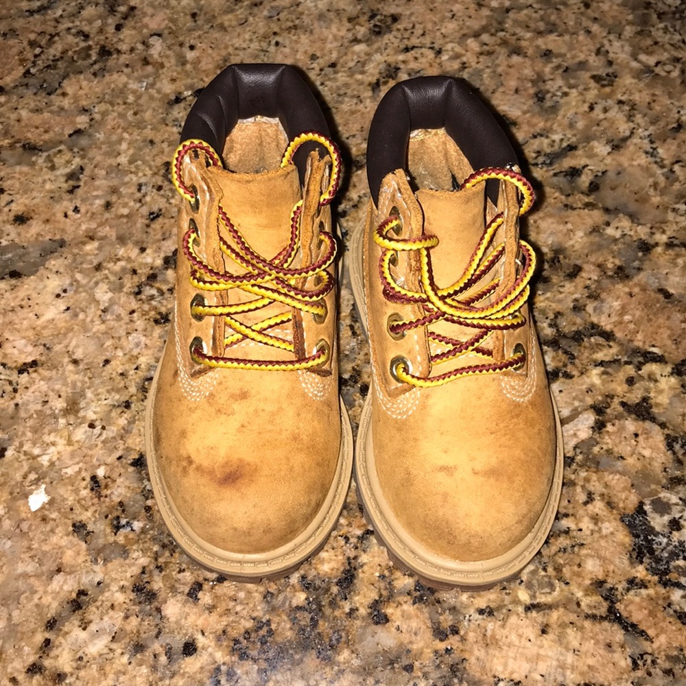 Kids size 4.5 timberland boots
